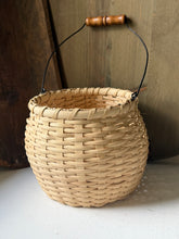 Load image into Gallery viewer, Handmade Bean Pot Woven Basket
