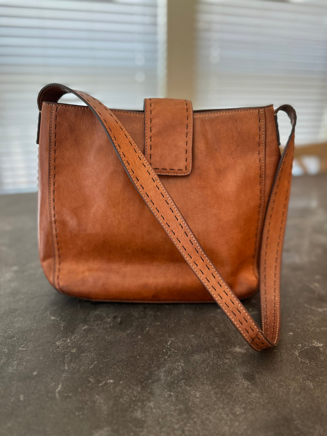 Vintage Fossil Leather Shoulder Bag
