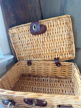 Load image into Gallery viewer, Small Woven Wicker Basket
