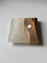 Load image into Gallery viewer, Vintage Onyx Ashtray
