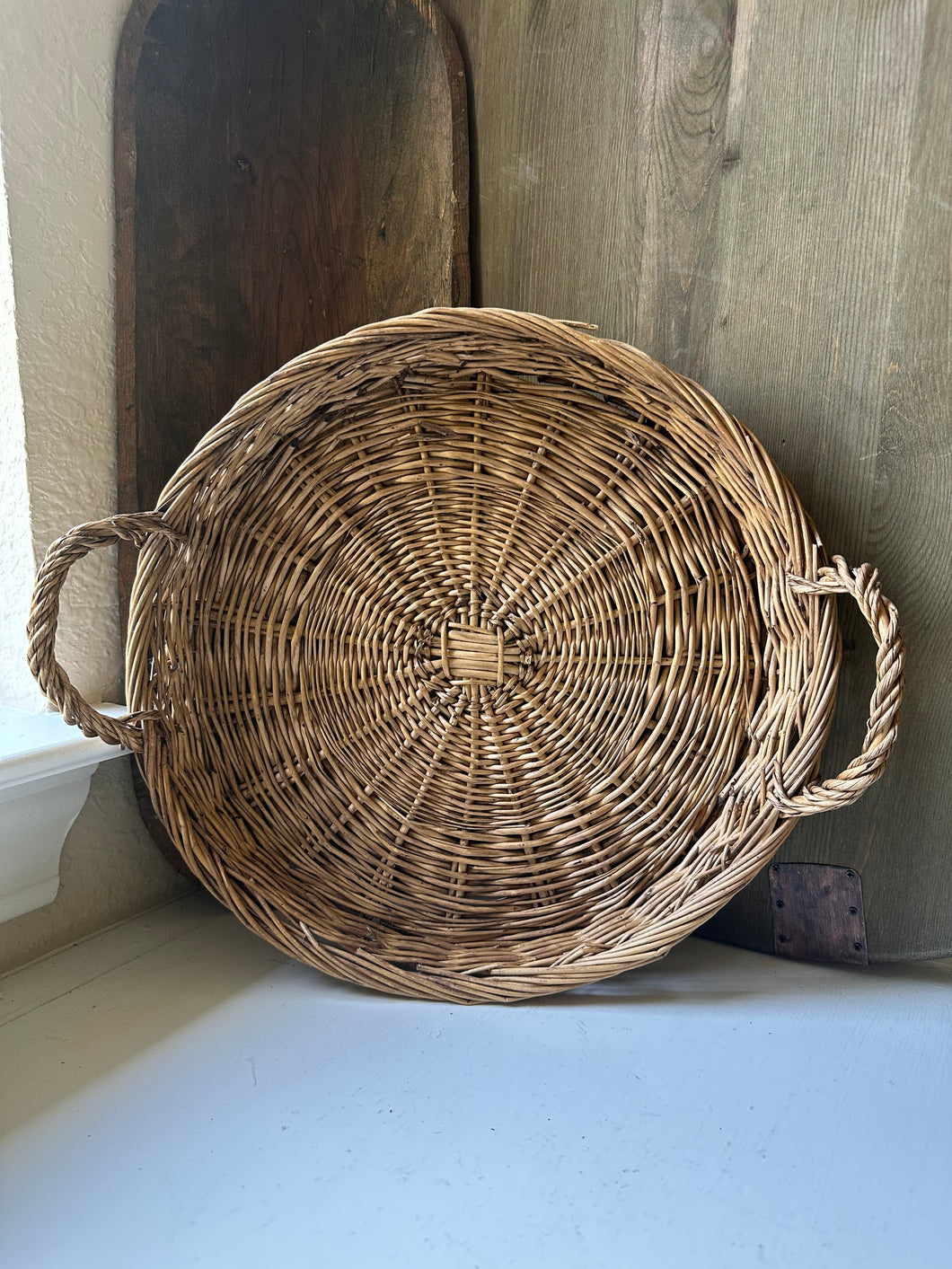 Circular Basket Tray with Handles