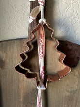 Load image into Gallery viewer, Copper Cookie Cutter Garland
