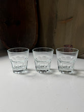 Load image into Gallery viewer, Rocks Glass Set
