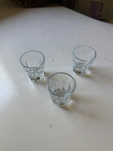 Load image into Gallery viewer, Shot Glass Set
