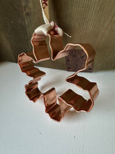 Load image into Gallery viewer, Copper Cookie Cutter Garland
