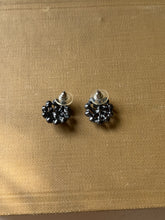 Load image into Gallery viewer, Red Rhinestone Earrings
