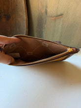 Load image into Gallery viewer, Wicker Clutch
