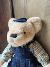 Load image into Gallery viewer, Country Bear
