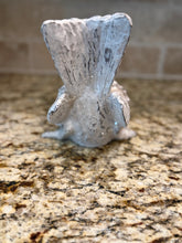 Load image into Gallery viewer, Oversized White Glittery Dove B
