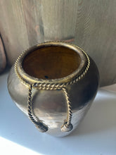 Load image into Gallery viewer, Hammered Brass Tassel Rope Vase
