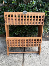 Load image into Gallery viewer, Wooden Lattice Shelf
