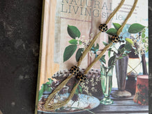 Load image into Gallery viewer, Vintage Sphere Necklace
