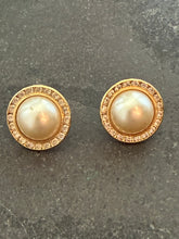 Load image into Gallery viewer, Faux Christian Dior Earrings
