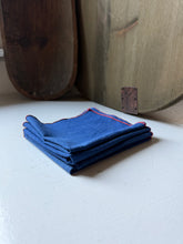 Load image into Gallery viewer, Vintage Blue &amp; Orange Napkin Set
