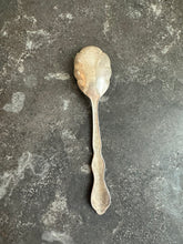 Load image into Gallery viewer, Vintage WM Rogers SP Sugar Spoon
