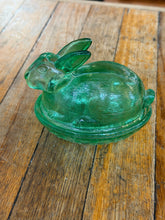 Load image into Gallery viewer, LE Smith Green Glass Bunny Trinket Box
