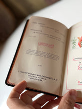 Load image into Gallery viewer, Saint Joseph "Continuous" Sunday Missal
