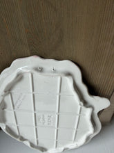 Load image into Gallery viewer, Italian Ceramic Ceramic Cabbage Trivet
