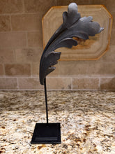Load image into Gallery viewer, Ornate Acanthus On Stand A
