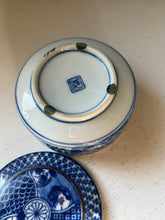 Load image into Gallery viewer, Vintage Japanese Porcelain Trinket Box
