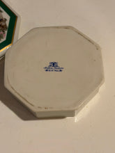 Load image into Gallery viewer, Southern Heirloom Fox Hunting Trinket Box
