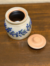 Load image into Gallery viewer, Salmon Falls Stoneware Sugar Bowl

