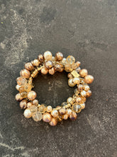 Load image into Gallery viewer, Vintage Liz Clairborne Pearl Bracelet
