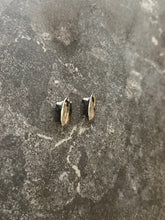 Load image into Gallery viewer, Hammered Silver Oval Earrings
