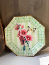 Load image into Gallery viewer, Moonlight Interiors Floral Plate Set
