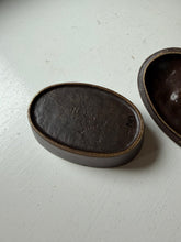 Load image into Gallery viewer, Vintage Scott Nelles Bronze Hand Sculpted Trinket Box
