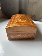 Load image into Gallery viewer, Vintage Marquetry Wood Inlay Box
