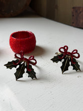 Load image into Gallery viewer, Christmas Napkin Ring Set
