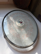 Load image into Gallery viewer, Intricate Vanity Tray
