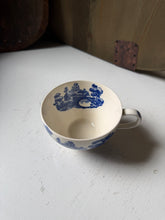 Load image into Gallery viewer, Vintage Lakeview Japan Cup

