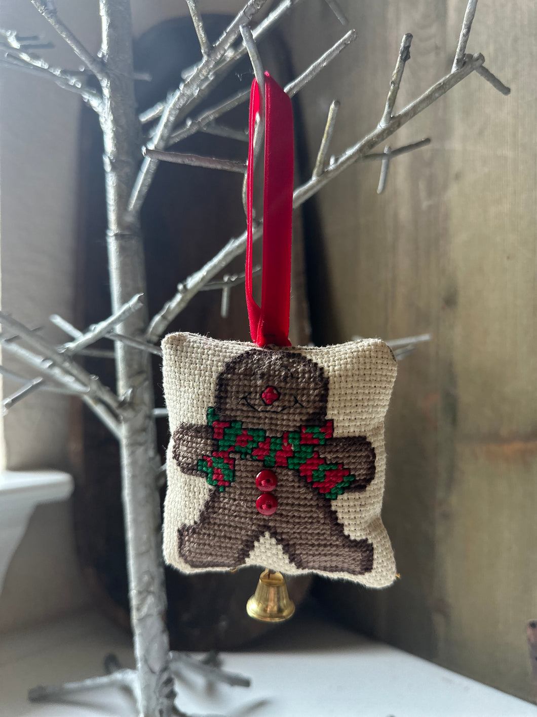 Counter Cross Stitch Gingerbread Man B