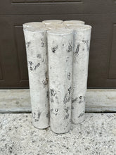 Load image into Gallery viewer, Resin Log Pedestal
