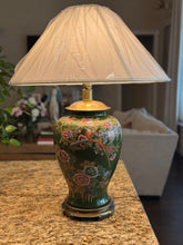 Load image into Gallery viewer, Vintage Hand Painted Chinoiserie Ginger Urn Table Lamp
