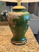 Load image into Gallery viewer, Vintage Hand Painted Chinoiserie Ginger Urn Table Lamp

