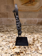 Load image into Gallery viewer, Ornate Acanthus On Stand C
