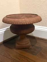 Load image into Gallery viewer, Vintage Iron Planter
