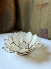Load image into Gallery viewer, Vintage Capiz Petal Lotus Tealight Holder
