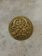 Load image into Gallery viewer, Circular Filigree Brooch
