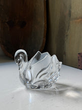 Load image into Gallery viewer, Crystal Swan Dish
