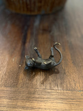 Load image into Gallery viewer, Brass Cat on Back
