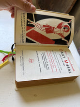 Load image into Gallery viewer, St. Joseph Daily Missal &amp; Hymnal
