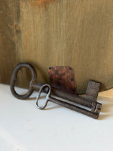 Load image into Gallery viewer, Large Cast Iron Key
