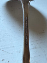 Load image into Gallery viewer, Oneida Silverplate Ribbon Ladle
