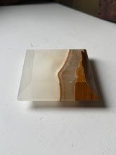 Load image into Gallery viewer, Vintage Onyx Ashtray

