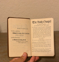 Load image into Gallery viewer, Army Issued New Testament Roman Catholic Book
