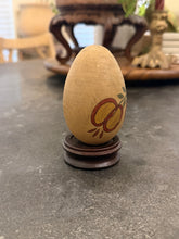 Load image into Gallery viewer, Primitive Amish Hand Painted Egg On Stand
